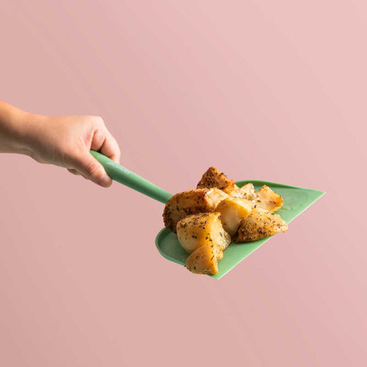 Kitchen Craft 31cm Silicone Roasting Scoop