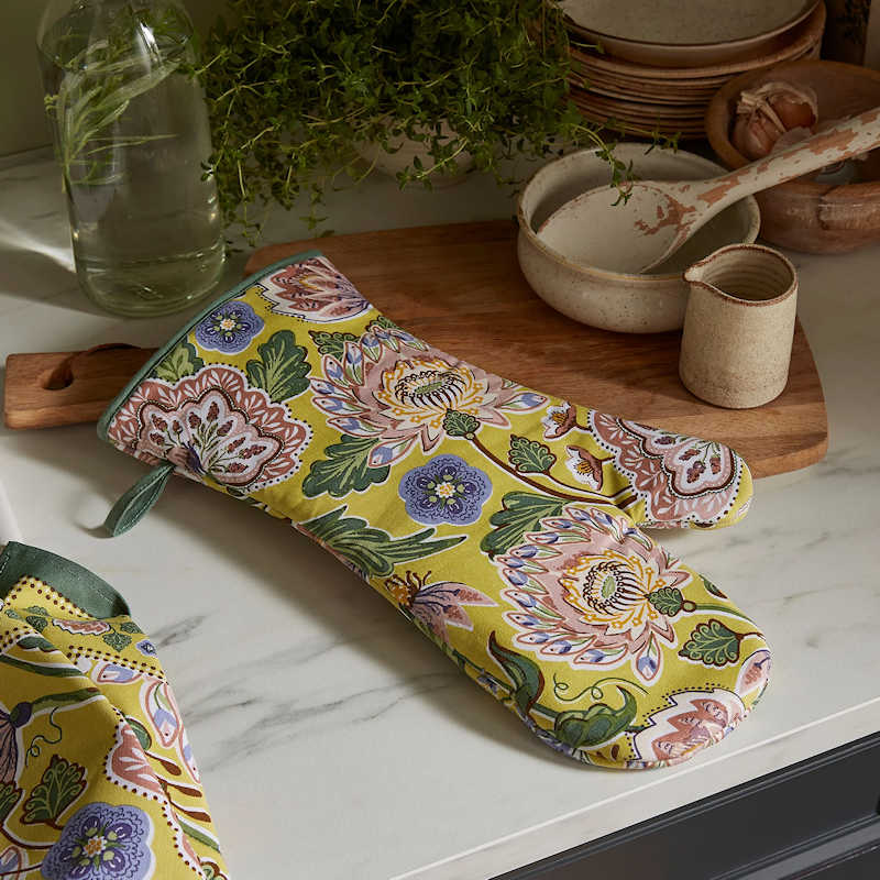 Ulster Weavers Emmeline Gauntlet Oven Glove
